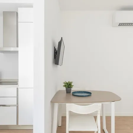 Iflat Opificio New Light Apartment-2